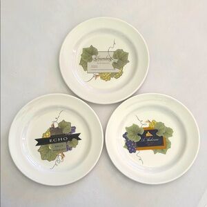 Set of 6 Wedgewood Grand Gourmet lunch plates, 8 1/2 inches diameter. NWOT.